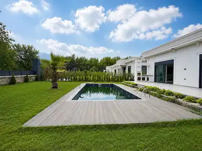 KOCAELİ KARTEPE’DE 1 DÖNÜM ARSA PAYLI,SATILIK 4+1  HAVUZLU LÜKS VİLLA