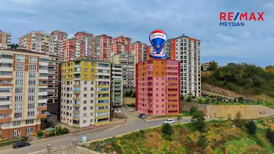 ÇUKURÇAYIR TÜNEL ÜSTÜ EVLERİ'NDE MASRAFSIZ 3+1 SATILIK DAİRE