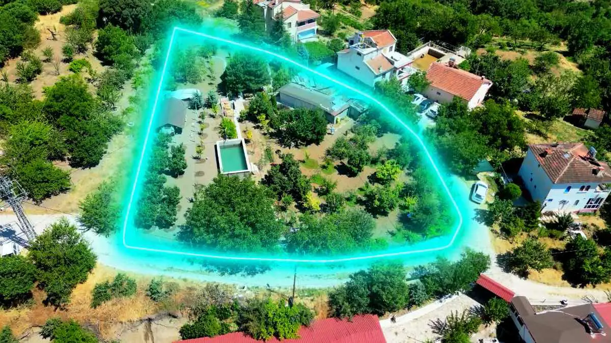 REMAX DOĞU'DAN HARPUT'TA ÖZENLE BAKILMIŞ 2 DÖNÜM SULU BAHÇE