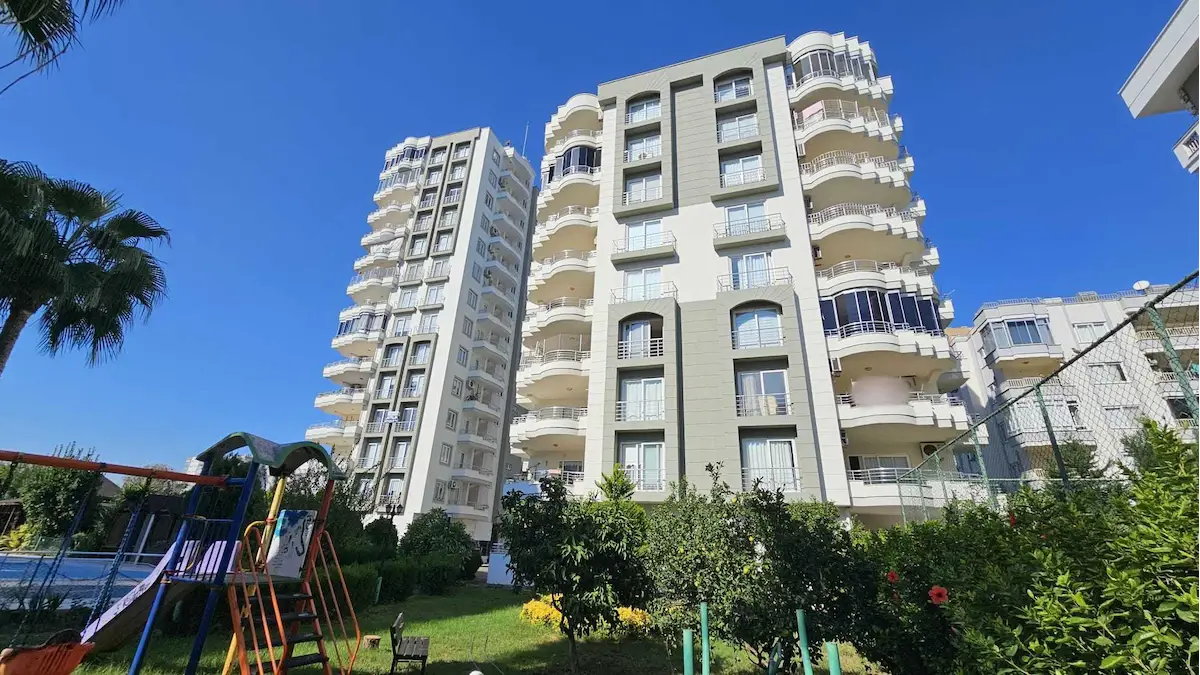 REMAX PALM'DEN AKDENİZ PLAZA 2 SİT.'DE DENİZ MANZARALI KİRALIK