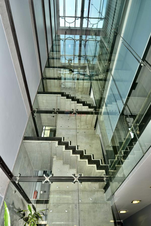 BOSTANCI KOSİFLER PLAZAYA KOMŞU, SATILIK KOMPLE BİNA, PLAZA