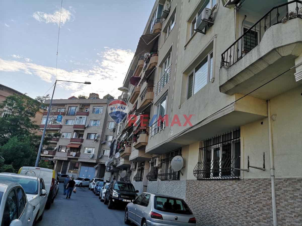 RAMİ CUMA MAHALLESİNDE DENİZ MANZARALI SATILIK DUBLEX DAİRE