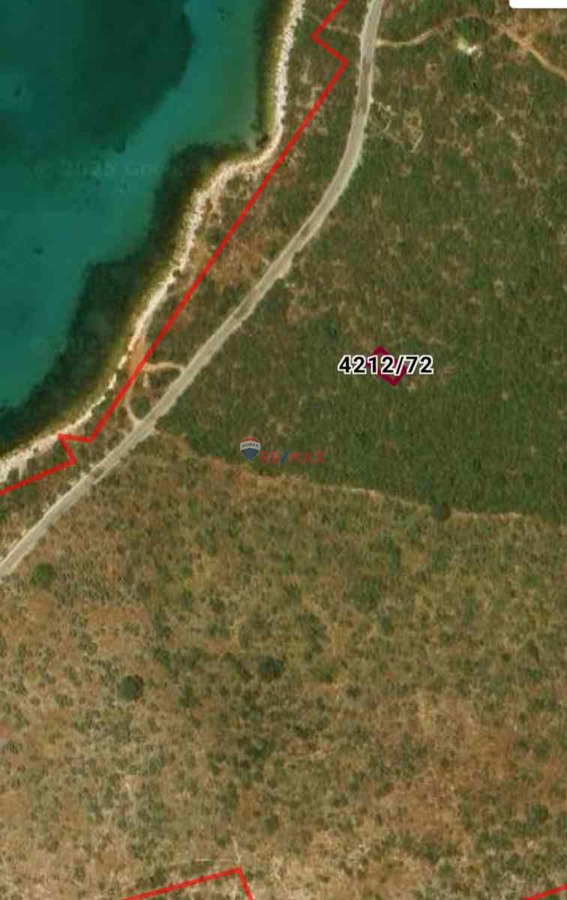 DIDIM AKBÜK MAHALLESINDE SATILIK ARSA