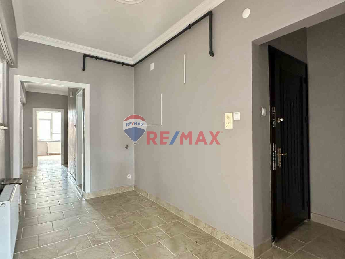 EMSALLERİNİN EN İYİ DAİRESİ 3+1 FIRSAT SATILIK DAİRE