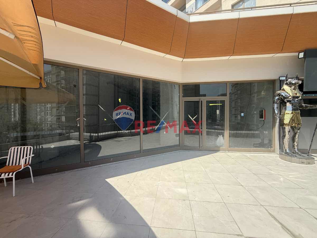 BRAND ATAKENT SİTESİ’NDE KİRALIK TİCARİ DÜKKÂN – GENİŞ CEPHE & ŞIK MİMARİ