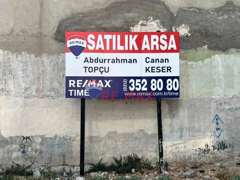 RE/MAX TIME ETİLER'DEN ESENYURT'TA NADİR BULUNUN SATILIK ARSA