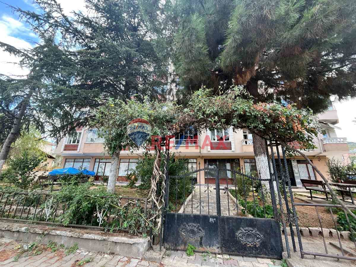 RE/MAX ÇAKRA' DAN CENGIZ TOPEL İLKOKULU YAKINI KIRALIK DAIRE