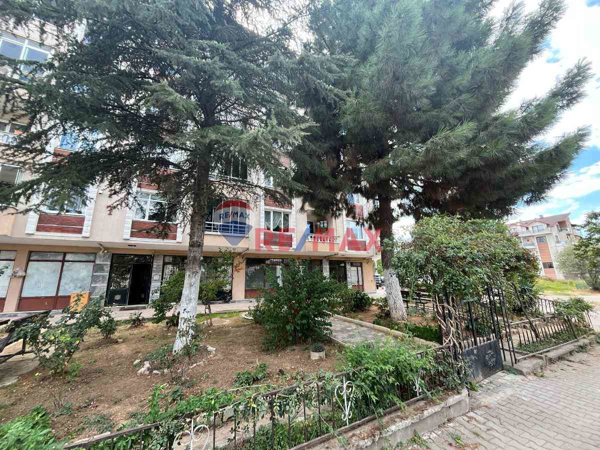 RE/MAX ÇAKRA' DAN CENGIZ TOPEL İLKOKULU YAKINI KIRALIK DAIRE