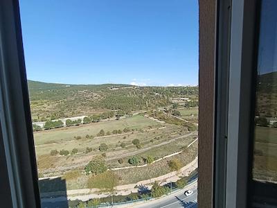 KENT PLUS REZIDENCE'DE MANZARALI,GENIŞ METREKARELI SATILIK 2+1