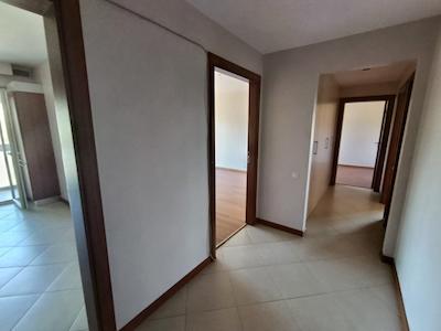 KENT PLUS REZIDENCE'DE MANZARALI,GENIŞ METREKARELI SATILIK 2+1