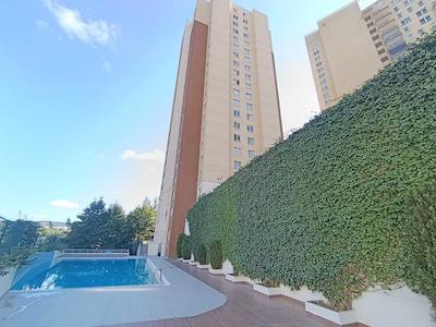 KENT PLUS REZIDENCE'DE MANZARALI,GENIŞ METREKARELI SATILIK 2+1