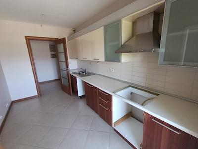 KENT PLUS REZIDENCE'DE MANZARALI,GENIŞ METREKARELI SATILIK 2+1