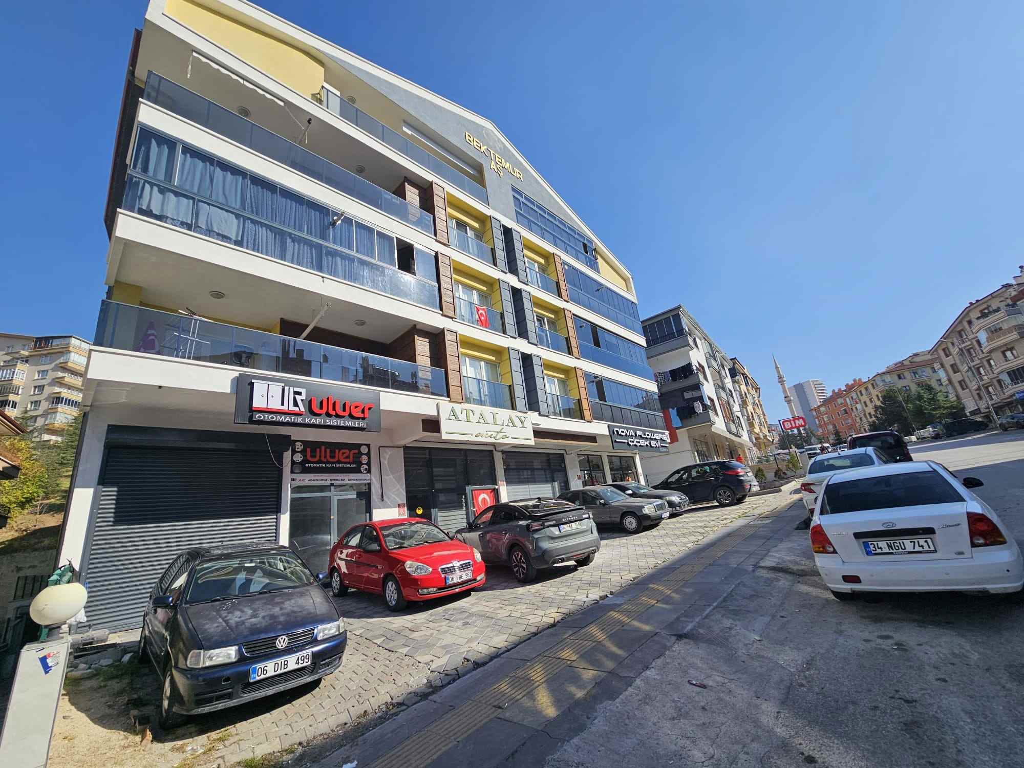 YILDIZTEPE MAHALLESINDE UYGUN FIYATLI LÜKS 6+1 DUBLEKS DAIRE