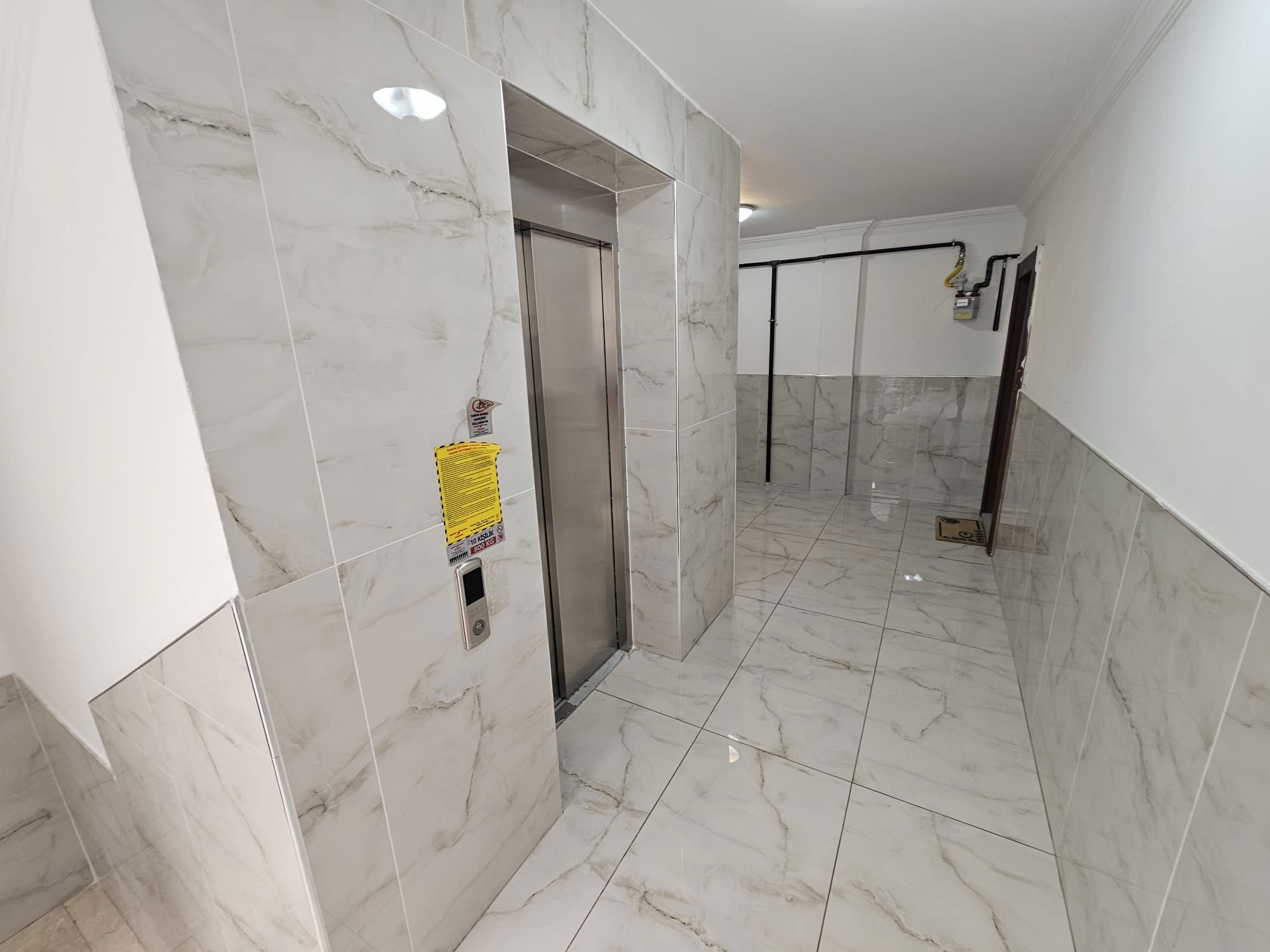 YILDIZTEPE MAHALLESINDE UYGUN FIYATLI LÜKS 6+1 DUBLEKS DAIRE