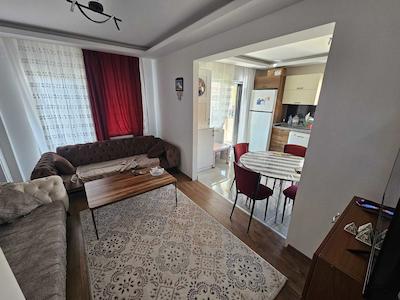 YILDIZTEPE MAHALLESINDE UYGUN FIYATLI LÜKS 6+1 DUBLEKS DAIRE