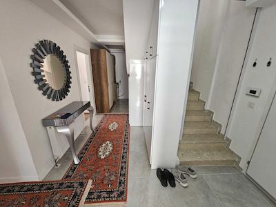 YILDIZTEPE MAHALLESINDE UYGUN FIYATLI LÜKS 6+1 DUBLEKS DAIRE