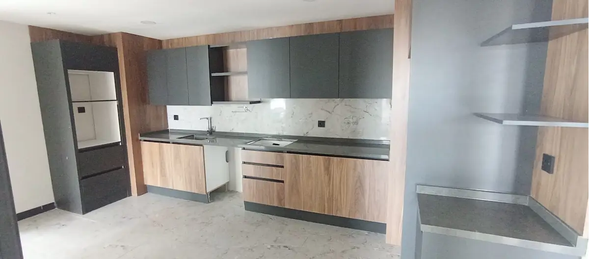 URFA YOLU'NDA CEYSA CENTROPOL' DE 3+1 KİRALIK OFİS BÜRO