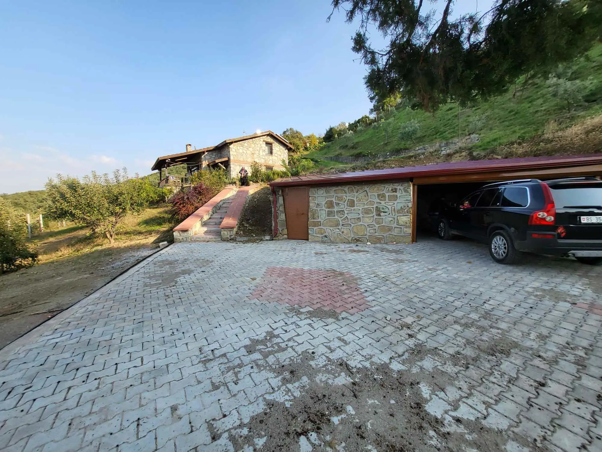 Property image 8