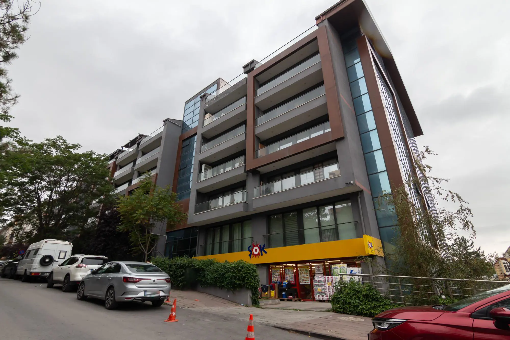 ÇANKAYA REMZİ OĞUZ ARIK MAHALLESİ MOONLIGHT REZİDANS'DA EŞYALI KİRALIK 1+1 DAİRE