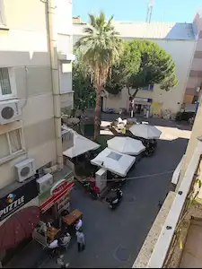 KARŞIYAKA KARAKOL SOKAĞI MERKEZDE ACİL SATILIK 3+1 FIRSAT DAİRE