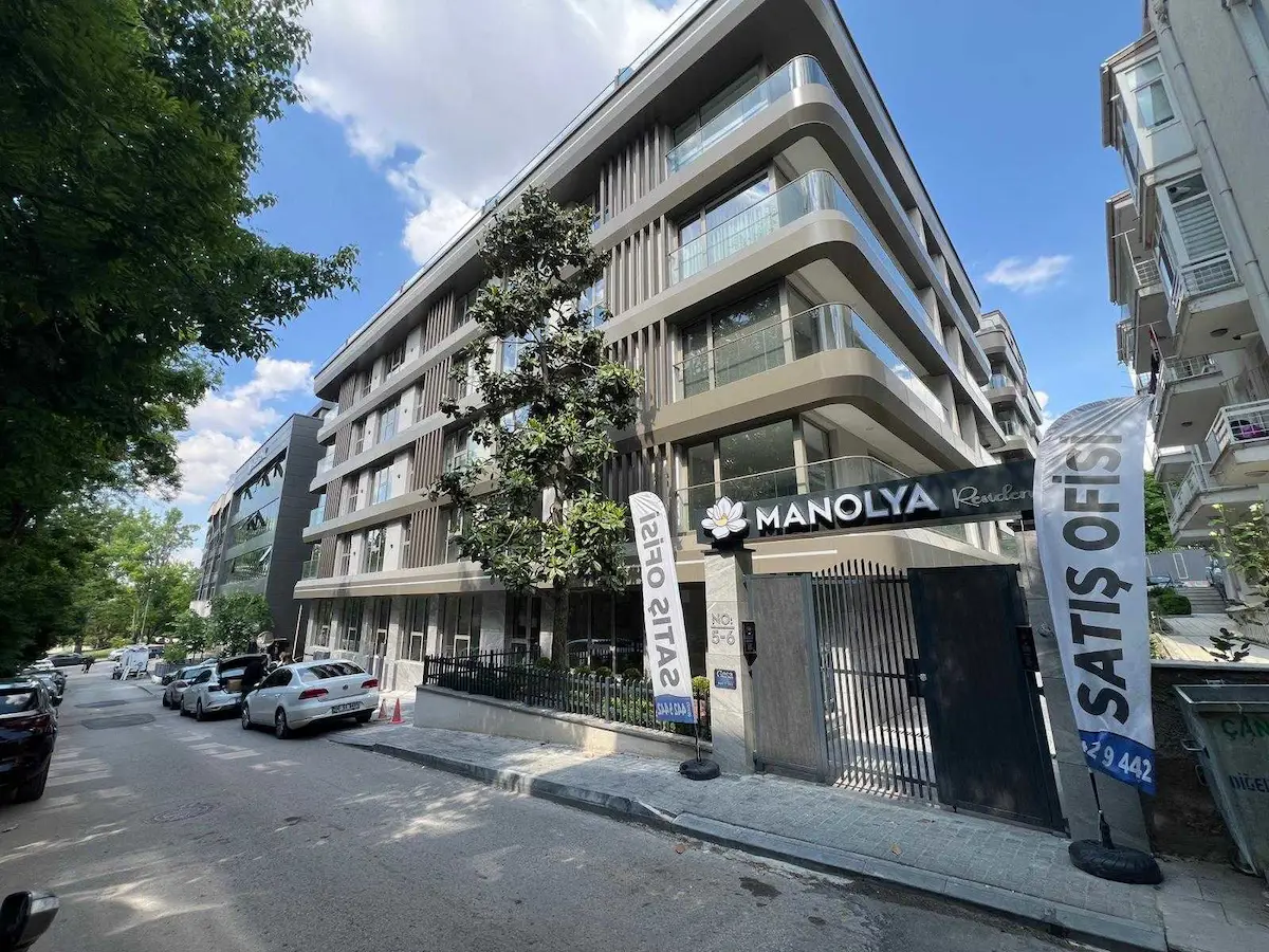 PARİS CD MANOLYA REZİDANSDA SATILIK 2+1 100M2 NET KÖŞE KONUMLU