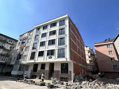 MAREŞAL ÇAKMAKTA METROYA YÜRÜME 5 DAKİKA SIFIR 2+1 DAİRE
