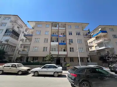 KERNEK MAHALLESI IPEK CADDESINDE SATILIK 3+1 ARA KAT DAIRE