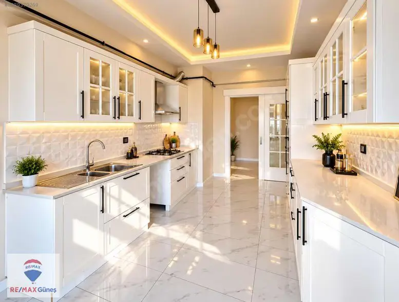PRESTİJ EYLÜL A BLOK'TA ARA KAT 4 YAŞINDA 4+1 DAİRE