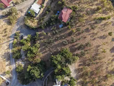 ÇEVREYOLUNA 2 DAKİKA MESAFEDE KAÇIRILMAYACAK FIRSAT BAHÇE