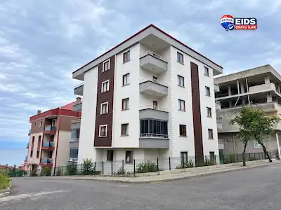 PELITLIDE DENIZ MANZARALI SIFIR 3+1 5.KAT SATILIK DAIRE