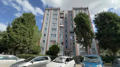 İZMİT YAHYAKAPTAN MAH. F 30 BLOK SATILIK 3+1 FULL YAPILI DAİRE