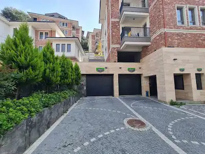 EYÜPSULTAN MERKEZ MAHALLESİNDE SİTE İÇERİSİN KİRALIK 3+1 DAİRE