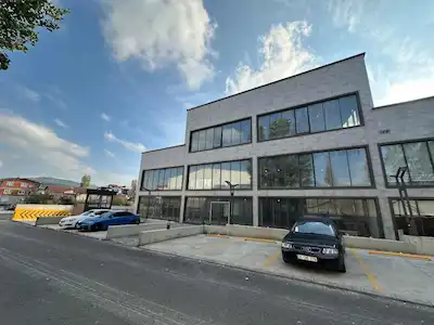 SANCAKTEPE DEPOLU 3 KATLI KİRALIK PLAZA