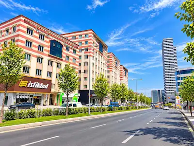 ÜMRANİYE İNKILAP’TA GÜNEY CEPHELİ 130 M² NET KİRALIK OFİS | 2. KAT