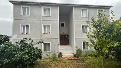 PIYALE PAŞA MAHALLESI EŞYALI KIRALIK 3+1 DAIRE!