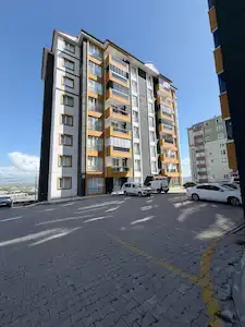REMAX İLKE'DEN HİLALKENT'TE 3+1 SATILIK DAİRE