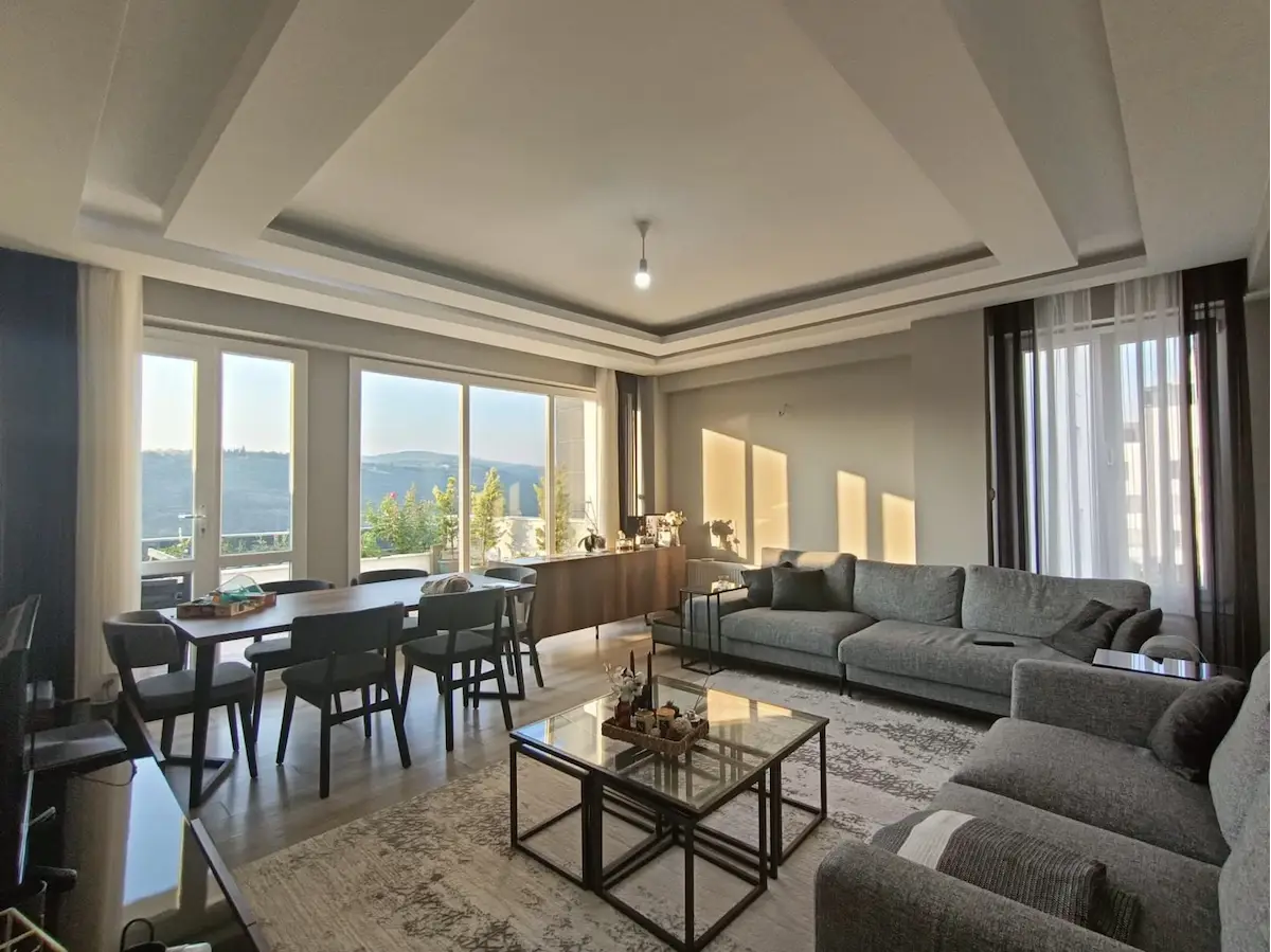 VADİ IZMİT'TE 3+1 TERASLI ARA KAT SATILIK DAİRE