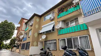 ÇENGELKÖYÜN KALBİNDE YEŞİLLİKLER İÇİNDE BALKONLU 2 ODA 1 SALON