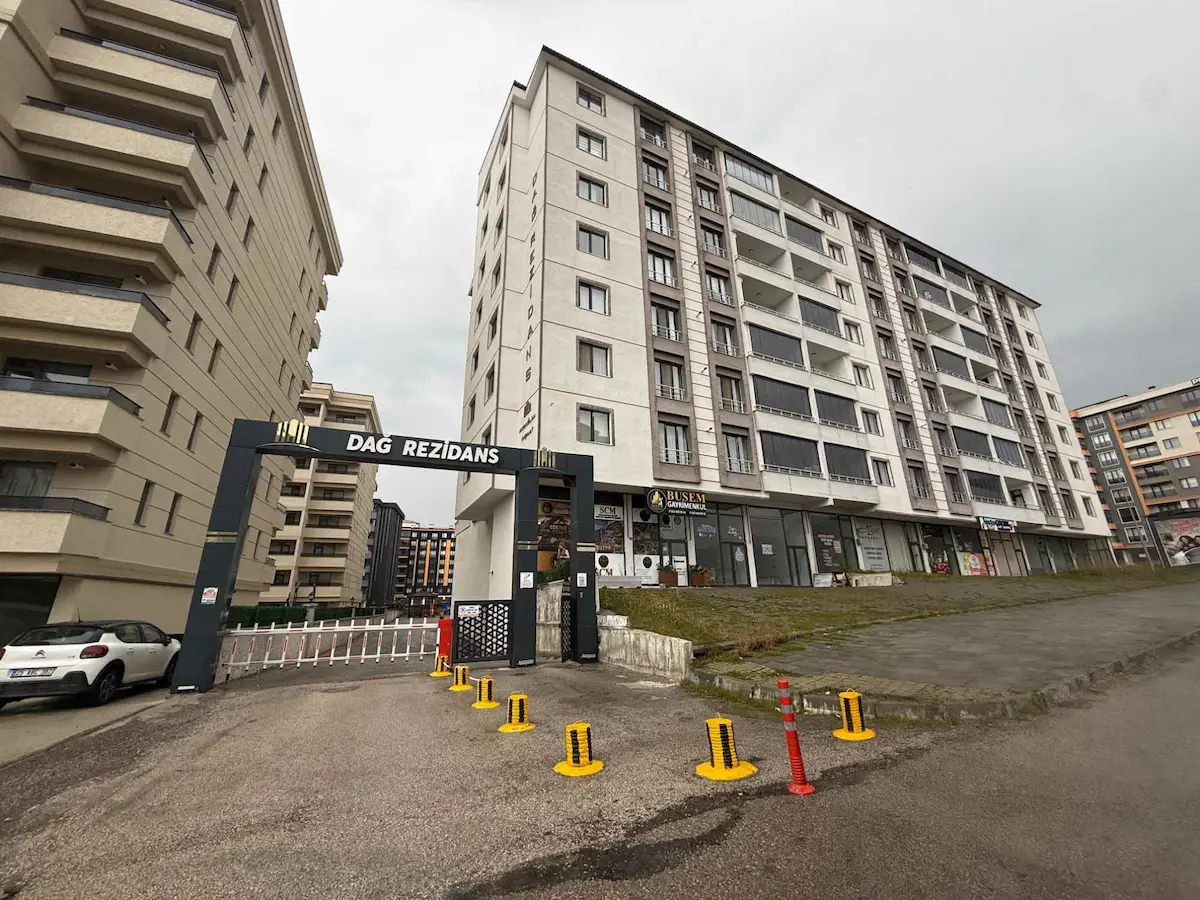 REMAX İLKE'DEN YILDIZKENT DAĞ REZİDANS'TA 4+1 SATILIK DAİRE