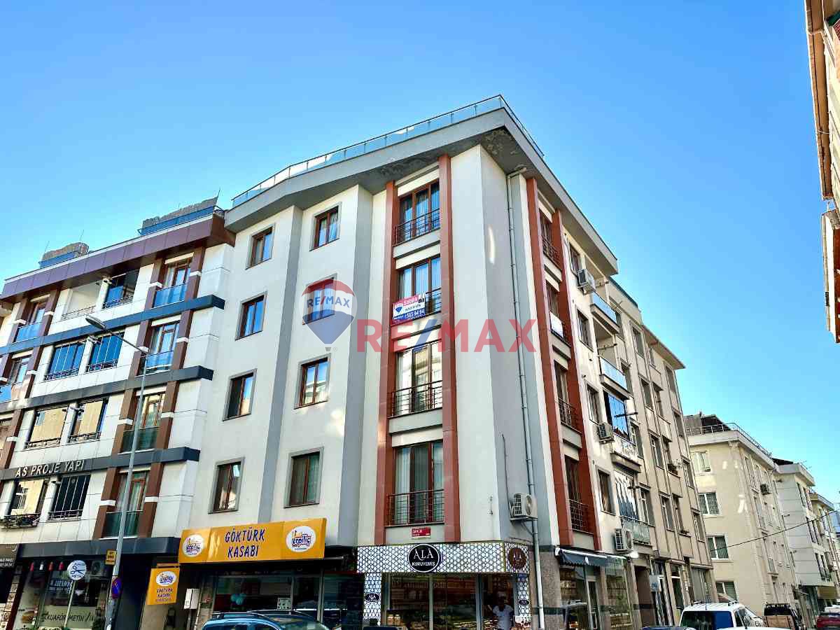 GÖKTÜRK'ÜN EN PRESTIJLI LOKASYONLARINDAN ÇAMLIKTA SATILIK 3+1