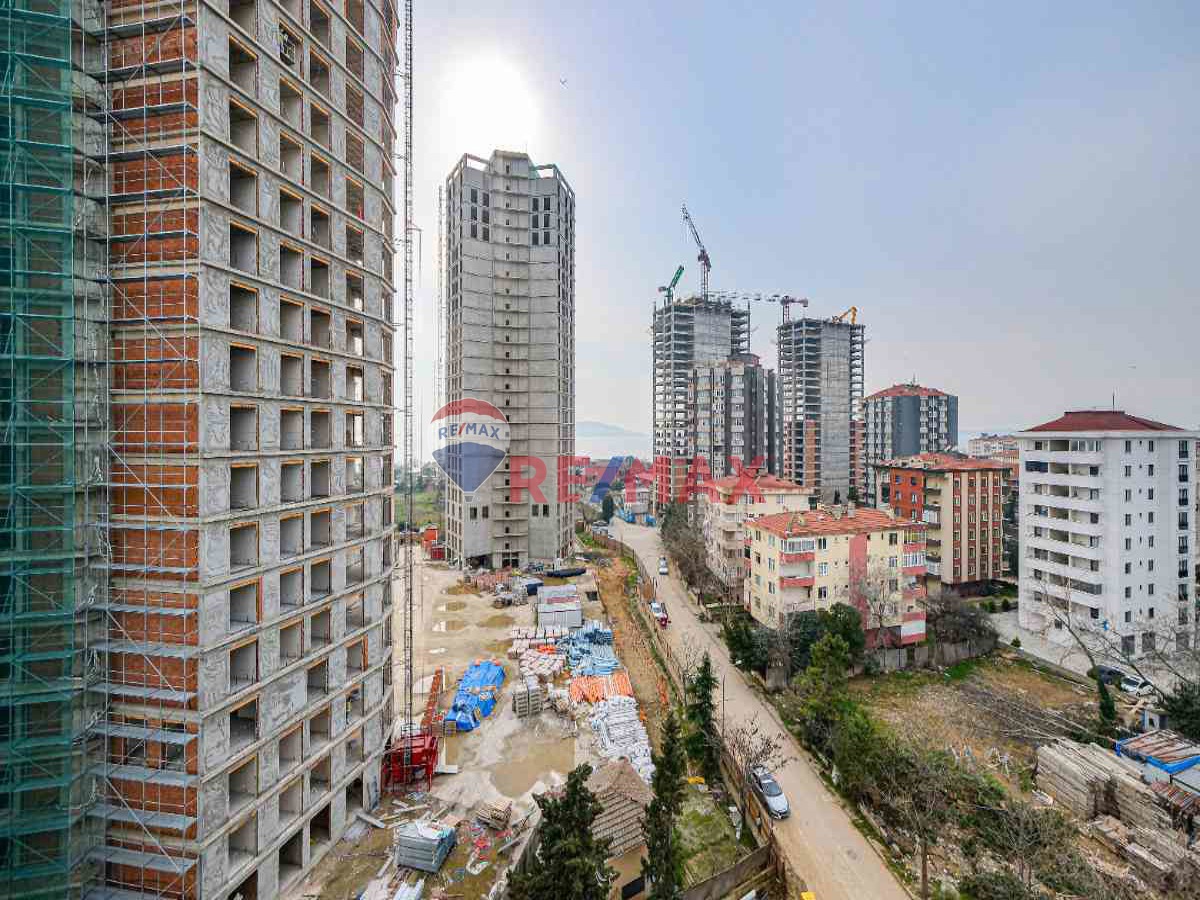 KARTAL’IN EN GÖZDE NOKTASINDA, SAHİLE YAKIN PRESTİJLİ YAŞAM!