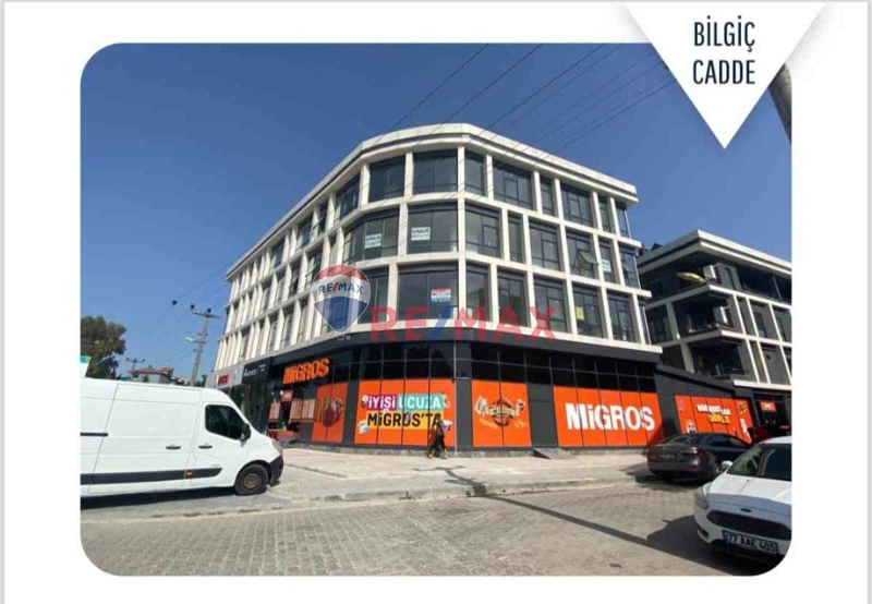 RE/MAX ŞEHİR 2 DE BİLGİÇ CADDE ADLİYEYE YAKIN 2+1 SATILIK DAİRE