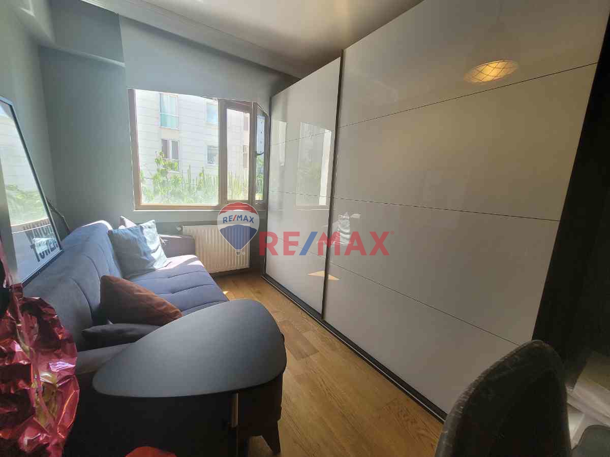 ATAŞEHİR YENİŞEHİR ARZUM SİTESİ BOŞ 3+1