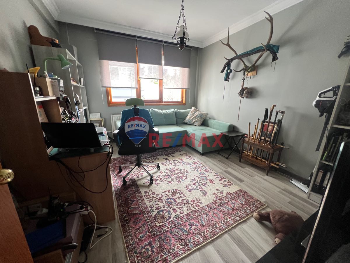 ÖZEL TASARIMLI 5+1 DAİRE