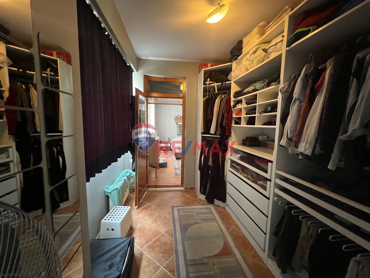 ÖZEL TASARIMLI 5+1 DAİRE