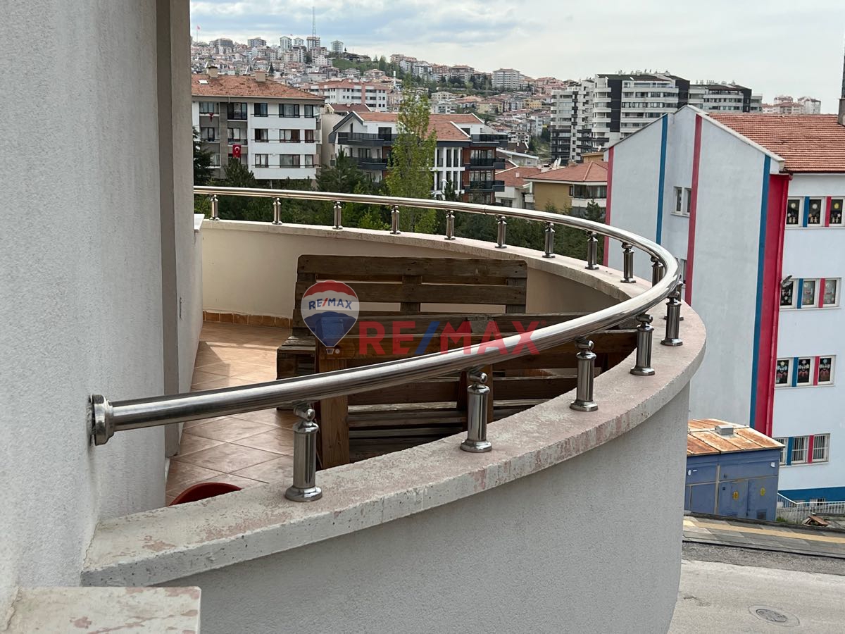 ÖZEL TASARIMLI 5+1 DAİRE