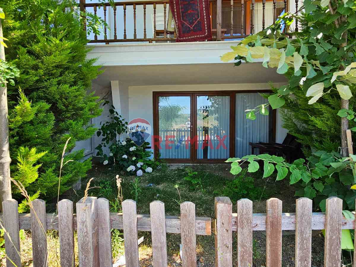 ŞİLE'DE 5+2 HAVUZLU BARBEKÜLÜ EŞYALI MÜSTAKİL DUBLEKS VİLLA