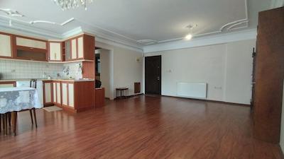 BURHANİYE MERKEZDE CADDE ÜZERİNDE OFİS VE DAİRE  KULLANIMINA UYGUN  SATILIK 2+1 