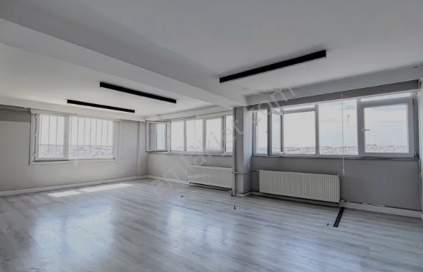 BEYOĞLU MECLİSİ MEBUSAN CADDESİ KİRALIK OFİS