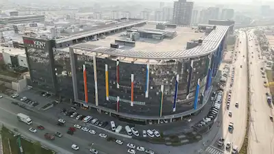 İVEDIK OSB OTOKENT’TE KÖŞE, ARAÇ GIRIŞLI, 300 M² KULLANIM ALANLI KIRALIK DÜKKAN